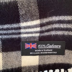 Plaid Cashmere Scarf